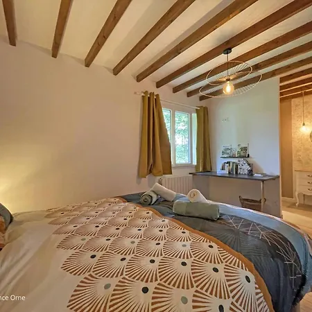 Летний дом Maison En Pierre Avec Jardin Normand, Wifi Inclus - Fr-1-497-208 *