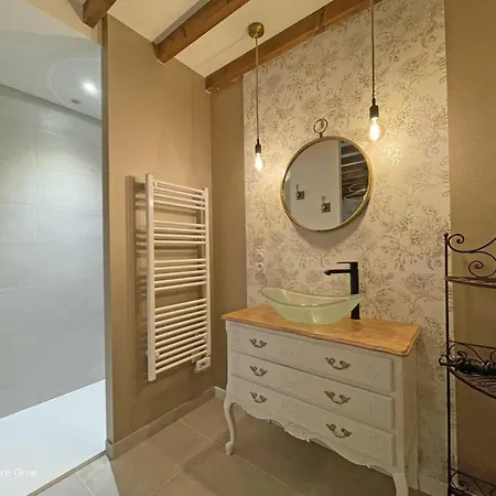 Maison En Pierre Avec Jardin, Seances Bien-etre Et Activites Nature - Pays Du Poire, Normandie - Fr-1-497-208 בית נופש